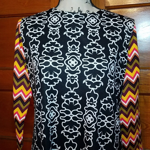 ⬇️ CLEARANCE ⬇️ Tracy Negoshian Vivien Tiki Dress - Picture 3 of 7